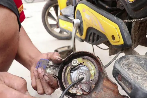 烟台市电动车刹车故障